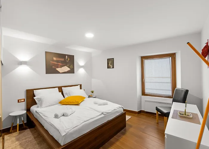 New!!!apartment Old Town Square Пореч